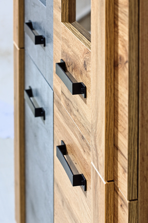 Dwudrzwiowa szafa kolekcja Denver - Kolor: dąb wotan / beton millenium